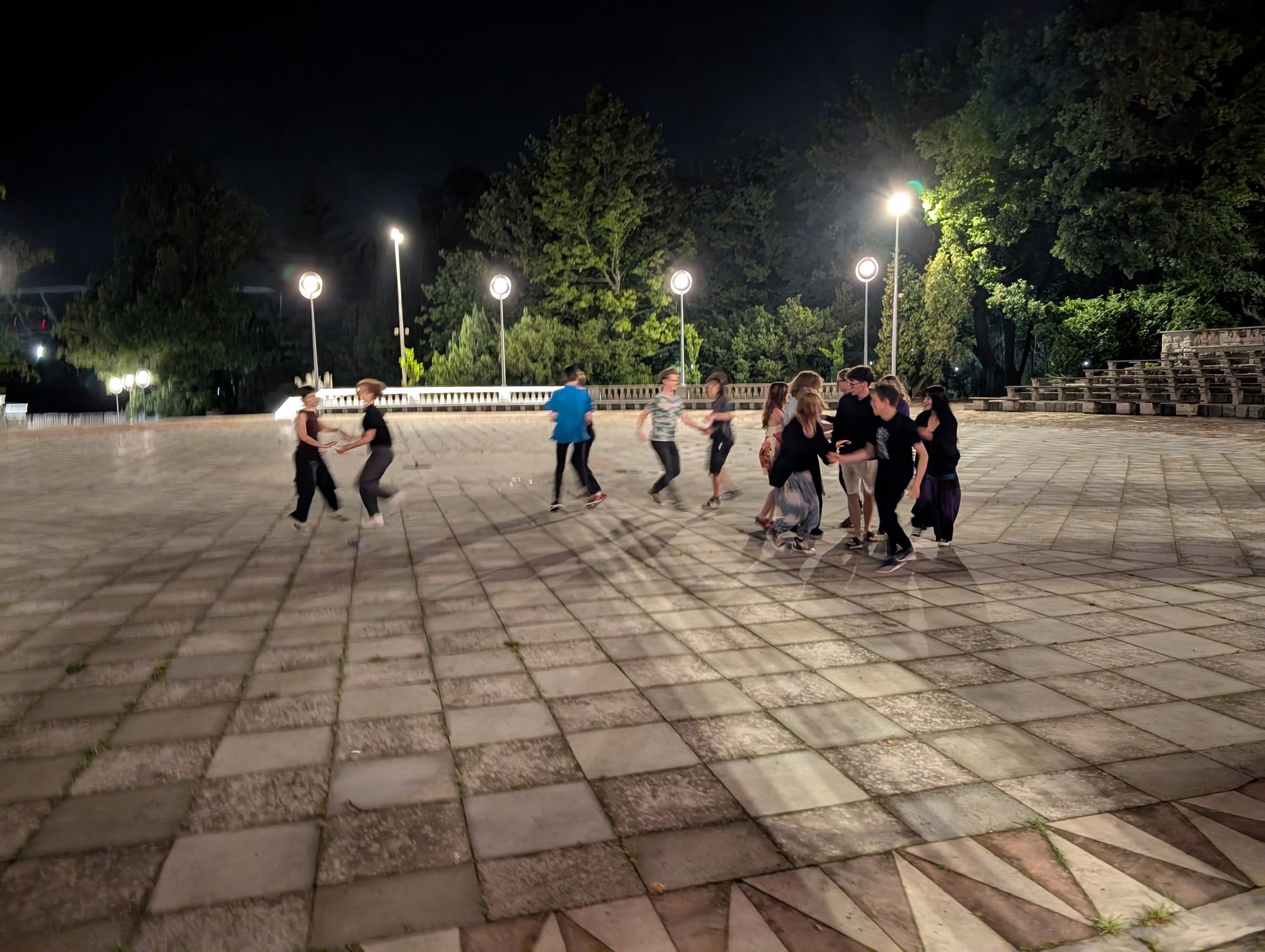 Pxl 20250802 232829802